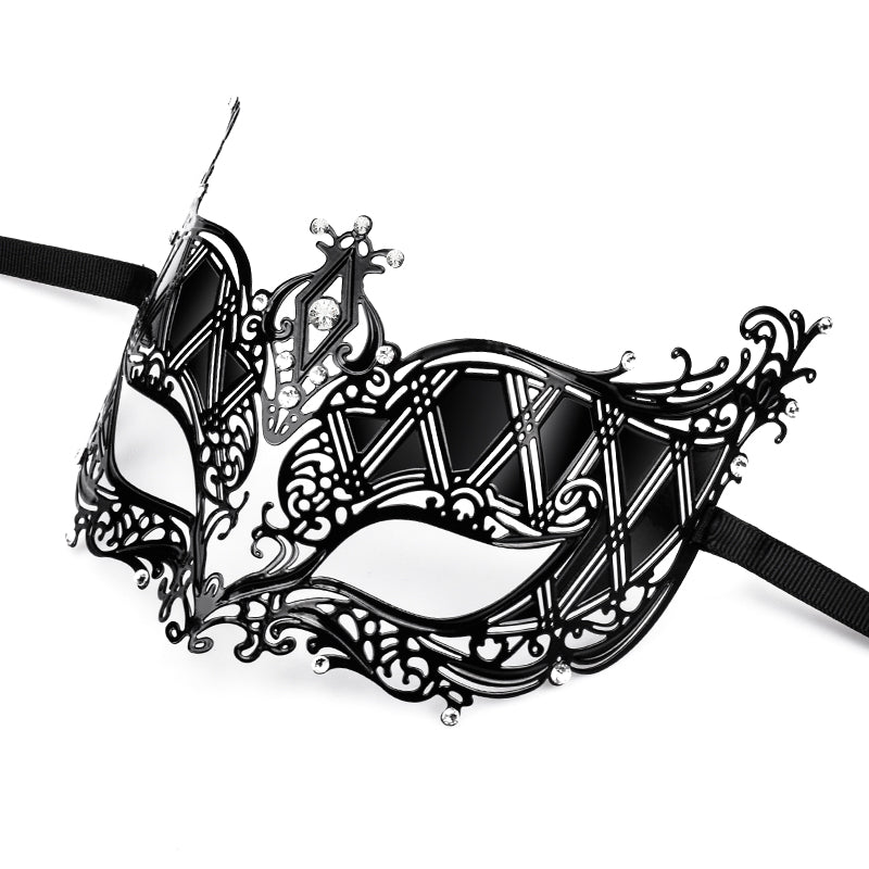 Shaki Enchanting Night Mask